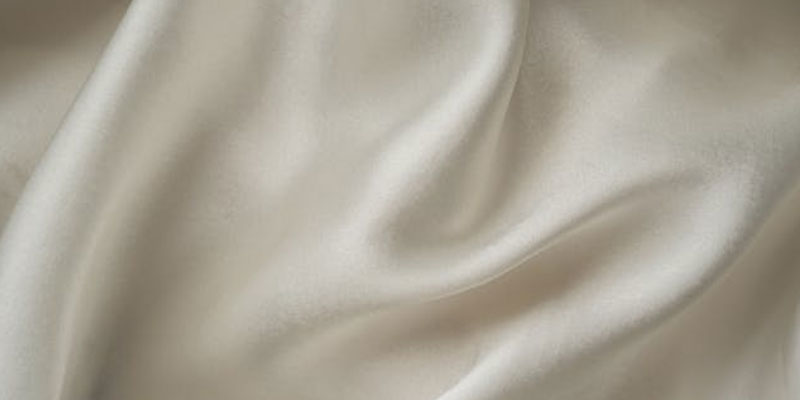 Couleur blanche en communication